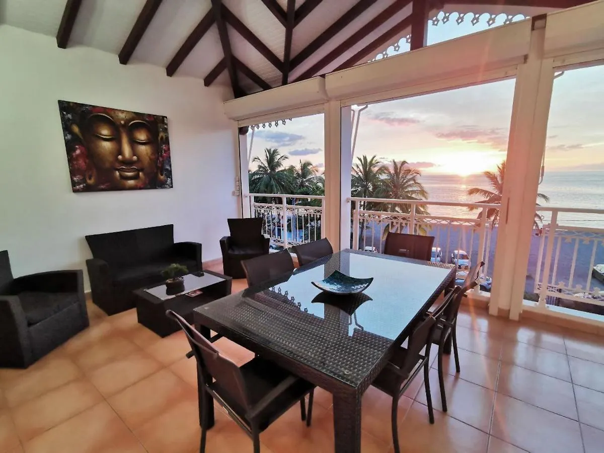 Apartment Cote Plage Le Carbet