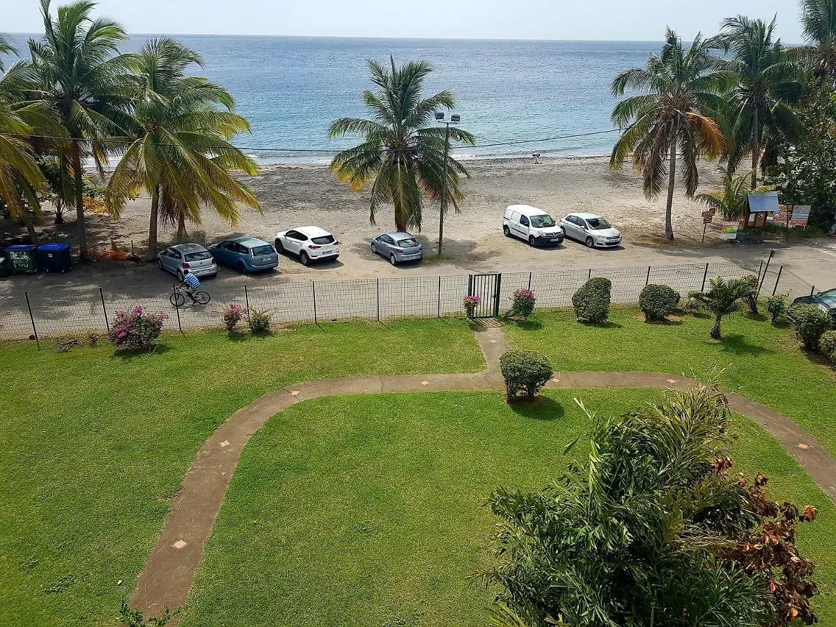 Cote Plage Le Carbet Apartment